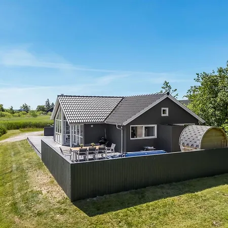 Ferienhaus Jonna - 700m From The Sea By Interhome