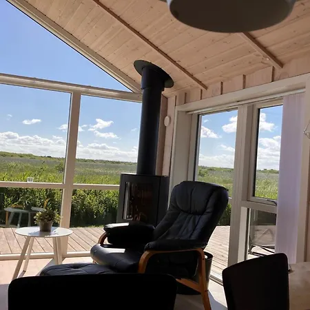 Jonna - 700m From The Sea By Interhome *