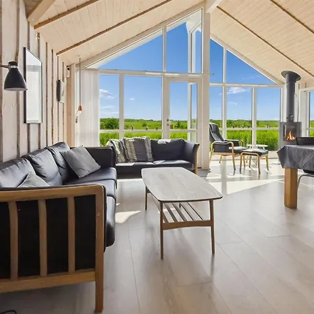 Jonna - 700m From The Sea By Interhome 度假居